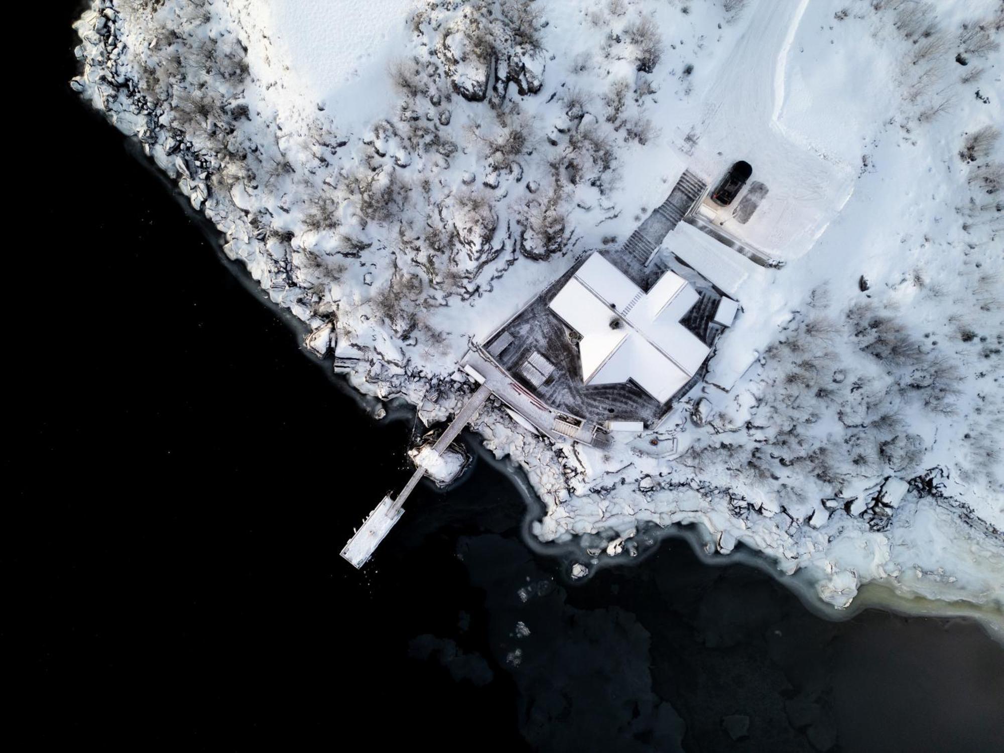 Vikran Seaside Lodge Straumsjoen 外观 照片