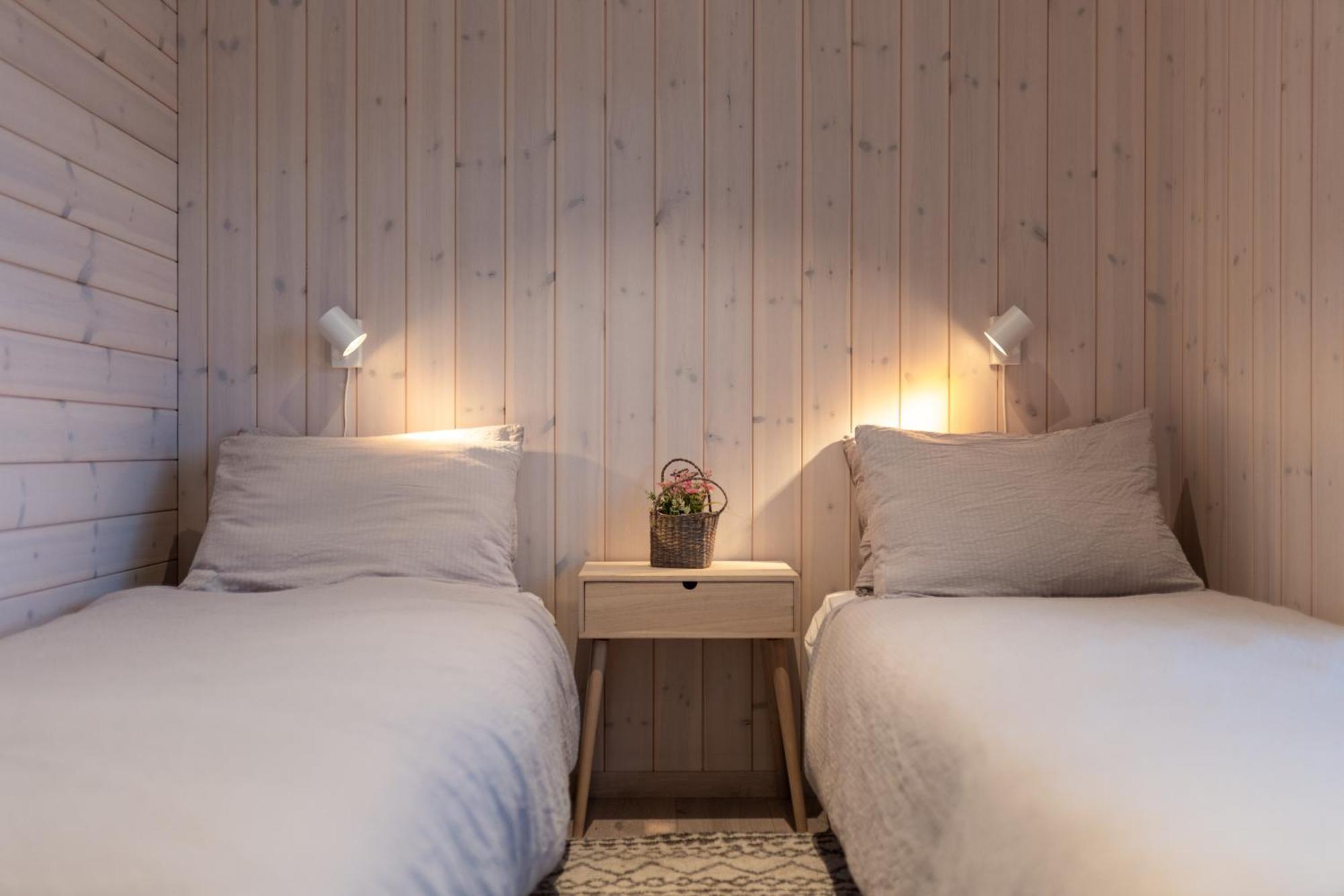 Vikran Seaside Lodge Straumsjoen 外观 照片